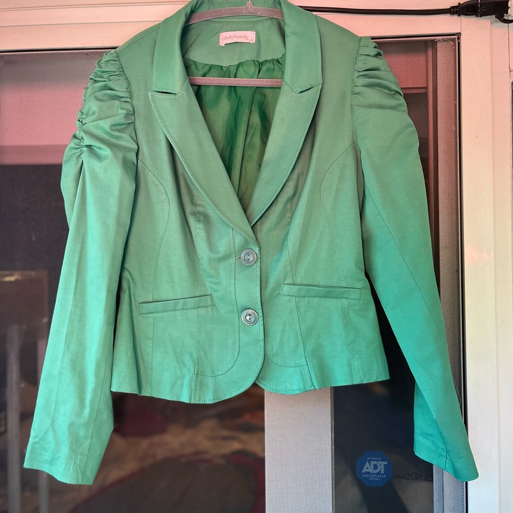 CUTE!! Like new Summer blazer